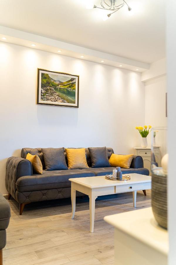 Boka View Luxury Suite - With Free Garage Parking Kotor Exterior photo