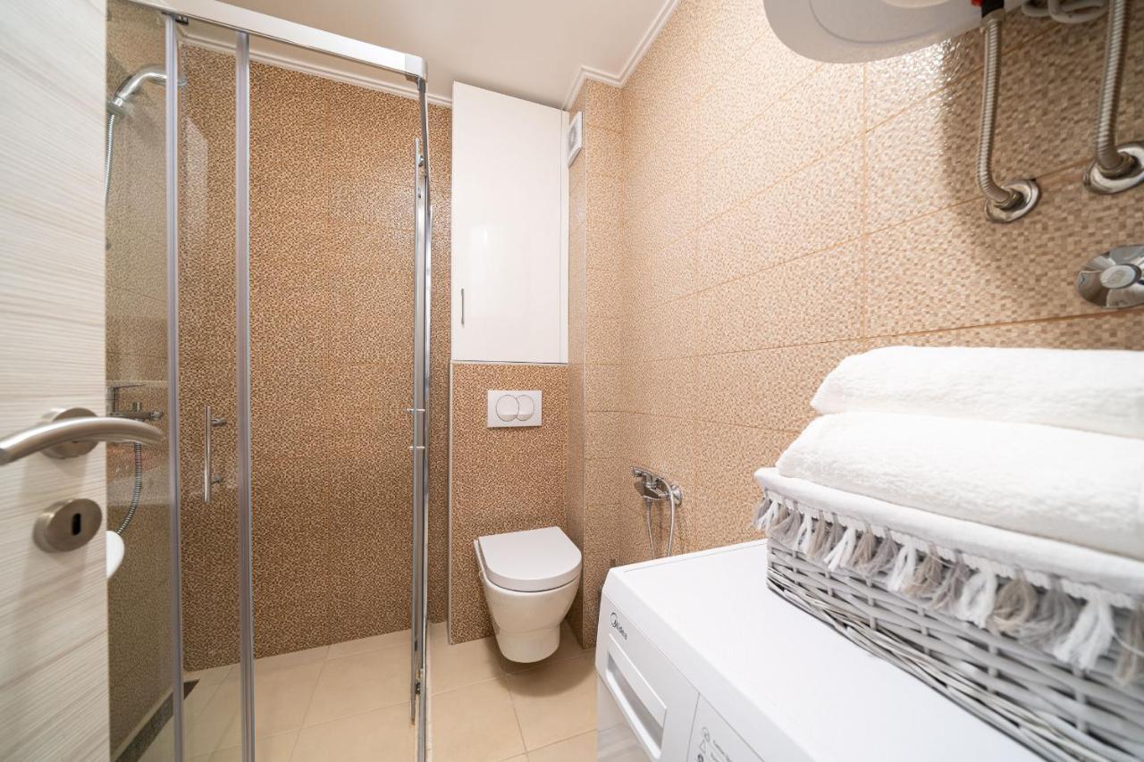 Boka View Luxury Suite - With Free Garage Parking Kotor Exterior photo